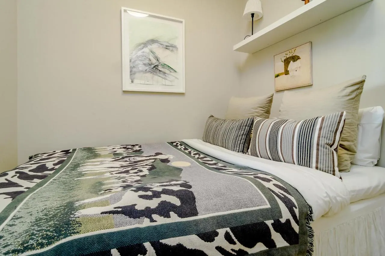 Apartment Cb- Cozy Refurbished Apartment, Perfect Location Marbella